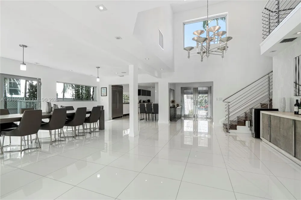 9380 Bay Drive Surfside, FL 33154