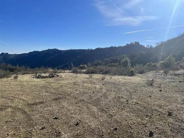 35500 Loma Chiquita Road Los Gatos, CA 95033