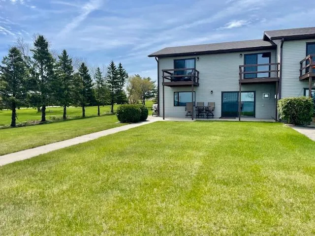 29464 422nd Avenue Battle Lake, MN 56515