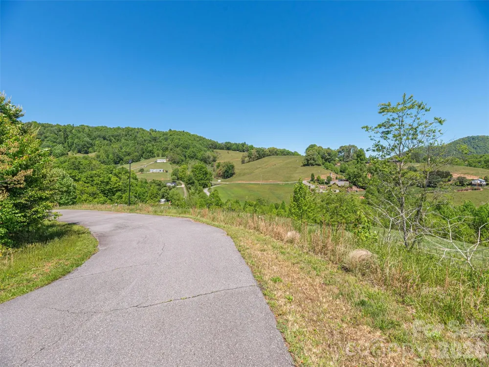 0000 Inheritance Mountain Road Waynesville, NC 28785
