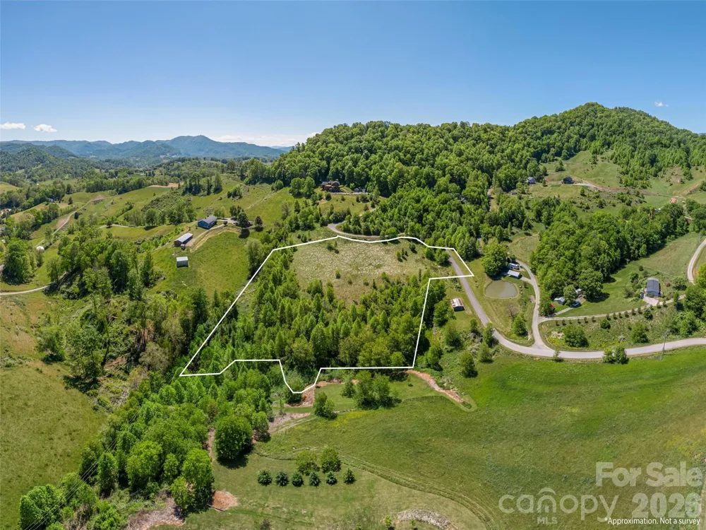 0000 Inheritance Mountain Road Waynesville, NC 28785