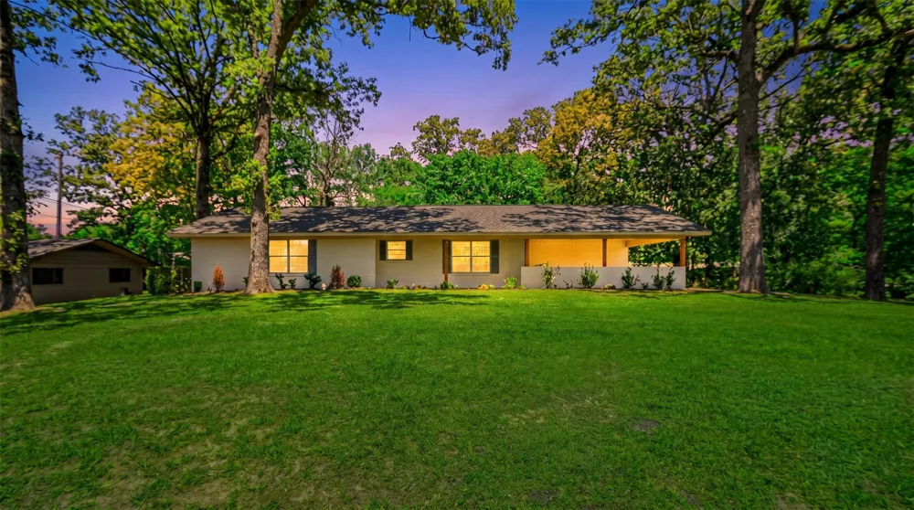108 Mockingbird Street Mt Pleasant, TX 75455