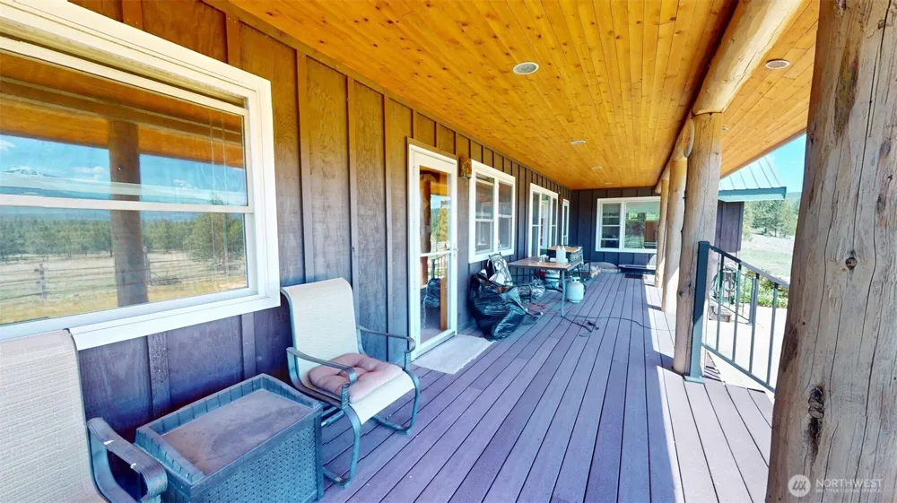 37 No Name Rd Oroville, WA 98855