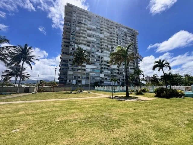 Ocean Drive 100 #806 Luquillo, PR 00773