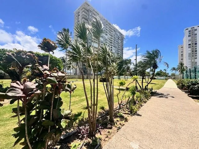 Ocean Drive 100 #806 Luquillo, PR 00773