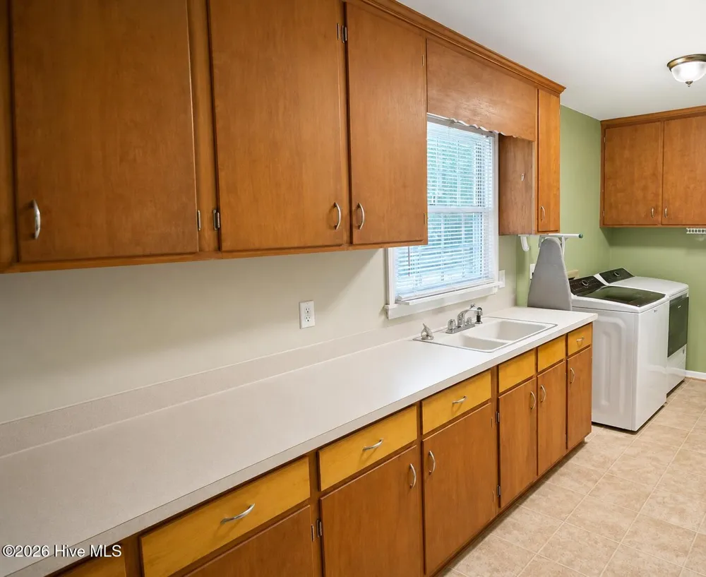 3229 Bennett Siler City Road Bennett, NC 27208