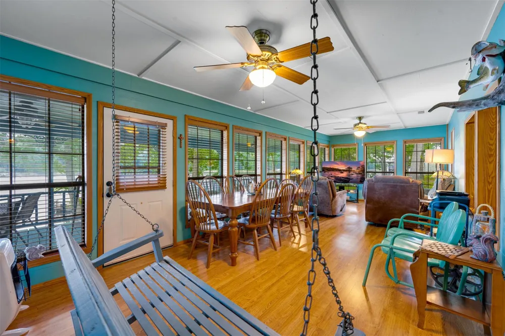 20 Waco Elkhart, TX 75839