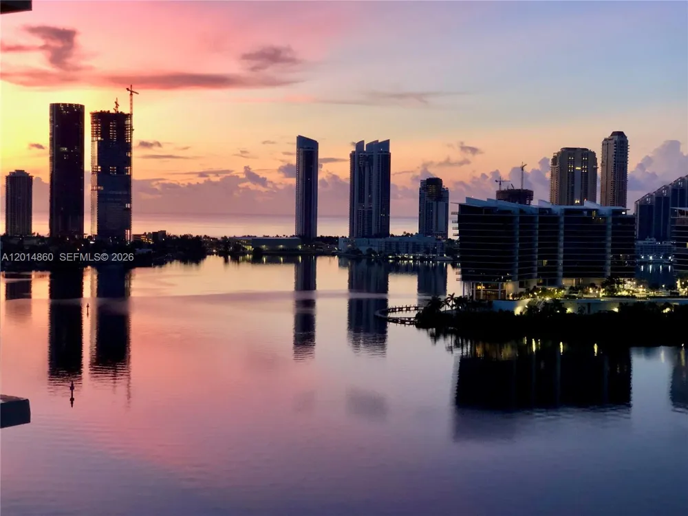 3330 NE 190th St #1817 Aventura, FL 33180