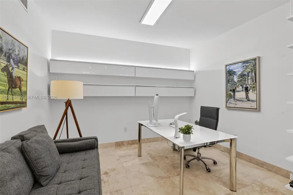 3330 NE 190th St #1817 Aventura, FL 33180