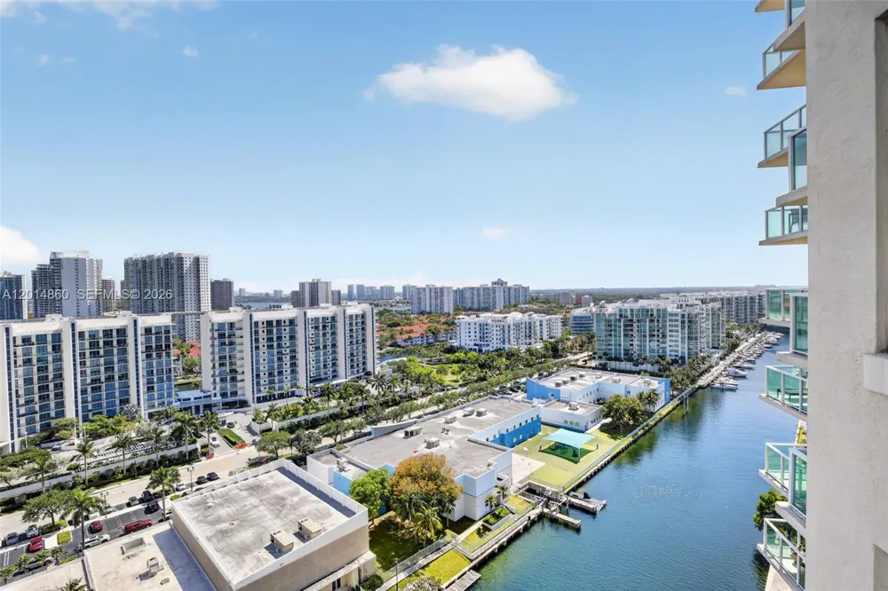 3330 NE 190th St #1817 Aventura, FL 33180