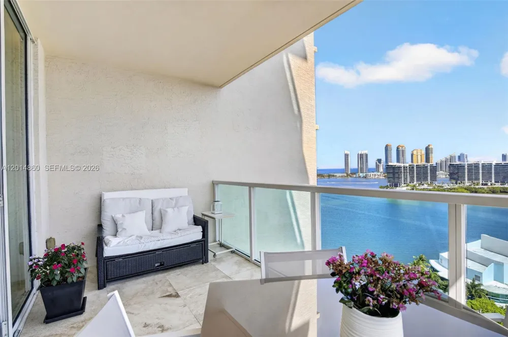 3330 NE 190th St #1817 Aventura, FL 33180