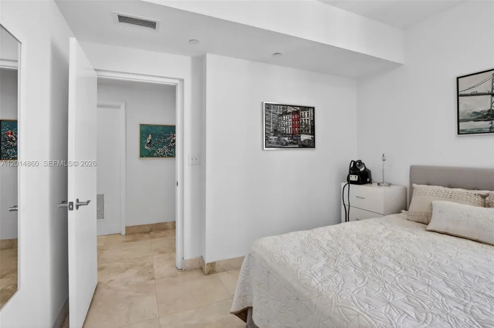 3330 NE 190th St #1817 Aventura, FL 33180