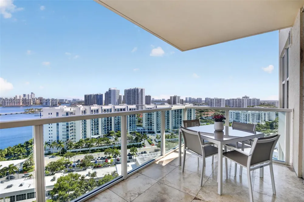 3330 NE 190th St #1817 Aventura, FL 33180
