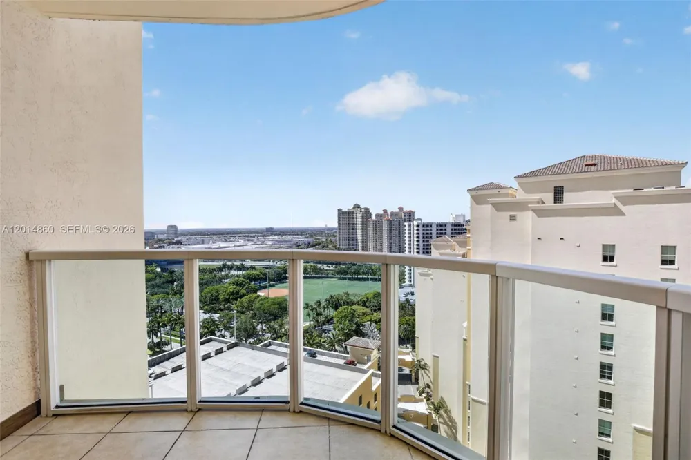 3330 NE 190th St #1817 Aventura, FL 33180