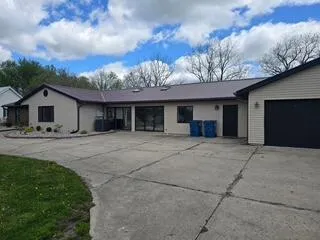 757 Tomahawk Trail