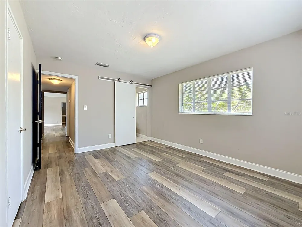 4509 S HALE AVENUE Tampa, FL 33611