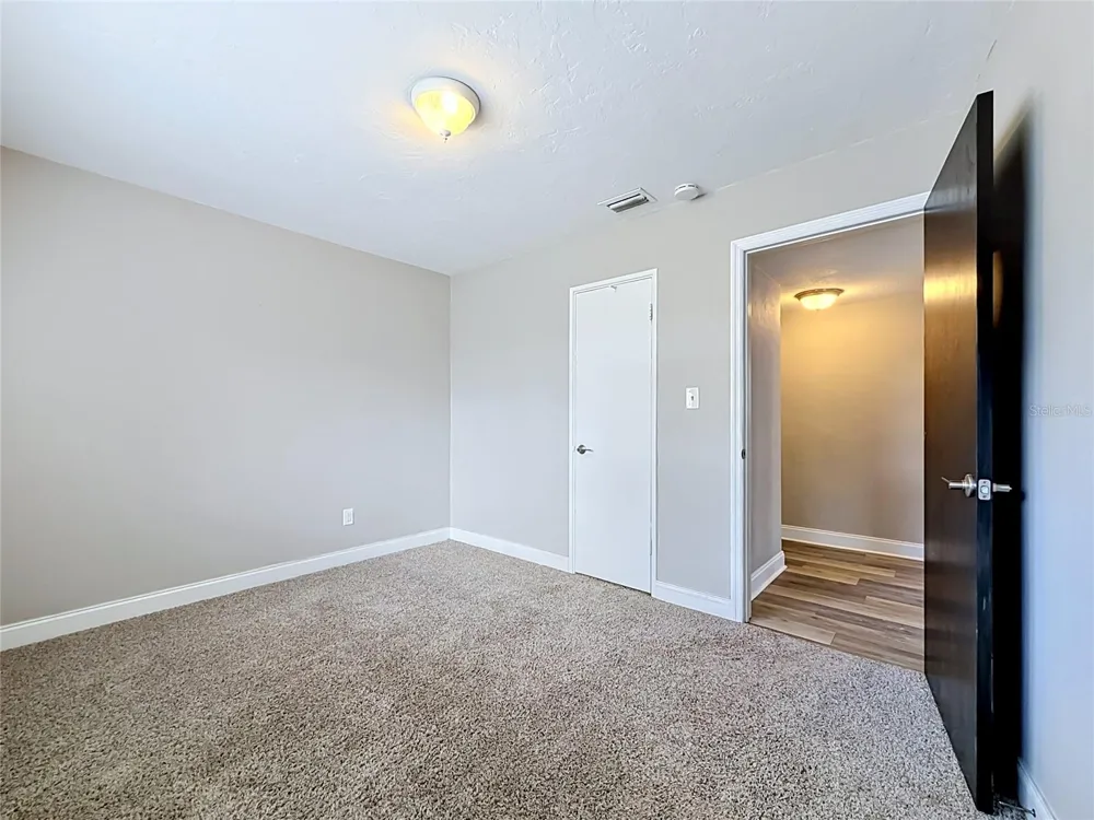 4509 S HALE AVENUE Tampa, FL 33611