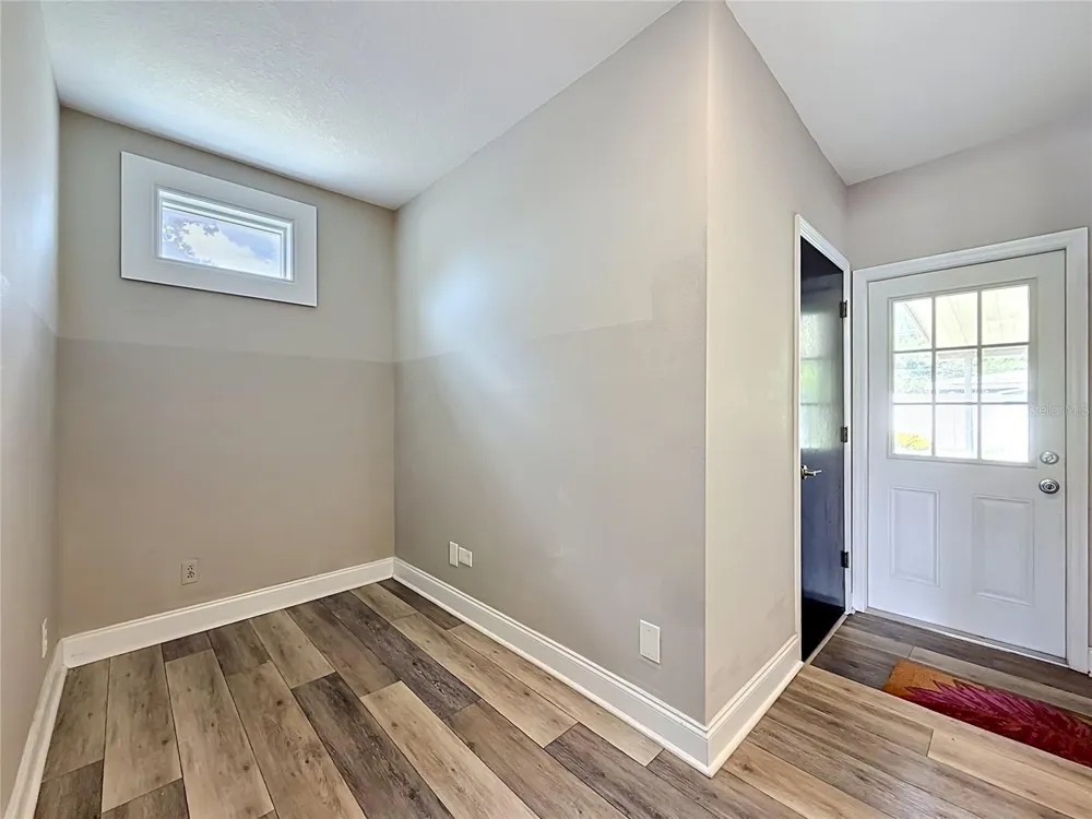 4509 S HALE AVENUE Tampa, FL 33611