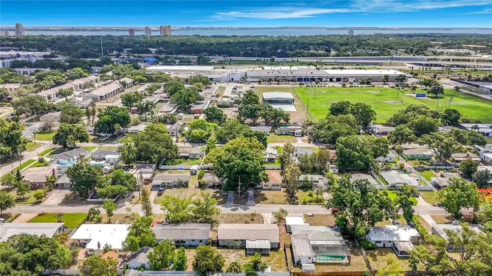 4509 S HALE AVENUE Tampa, FL 33611