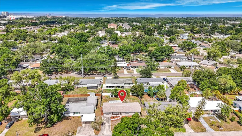 4509 S HALE AVENUE Tampa, FL 33611