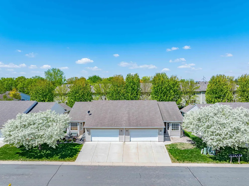 1020 Primrose Lane Waconia, MN 55387