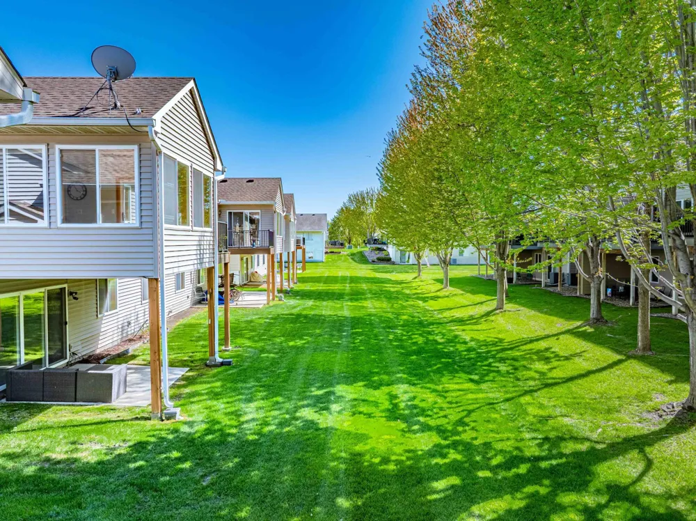 1020 Primrose Lane Waconia, MN 55387