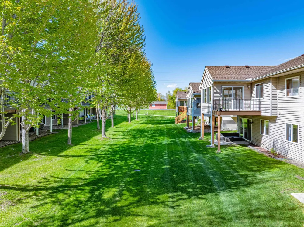 1020 Primrose Lane Waconia, MN 55387