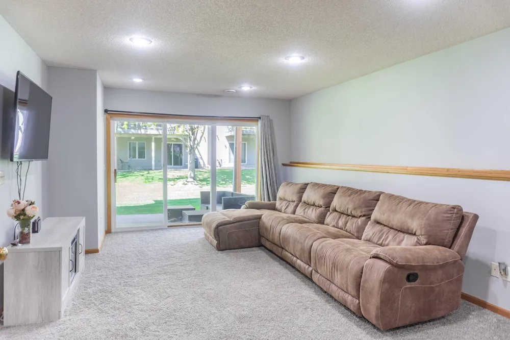 1020 Primrose Lane Waconia, MN 55387