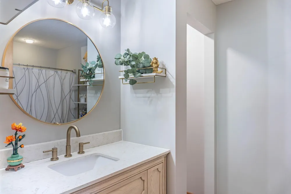 1020 Primrose Lane Waconia, MN 55387
