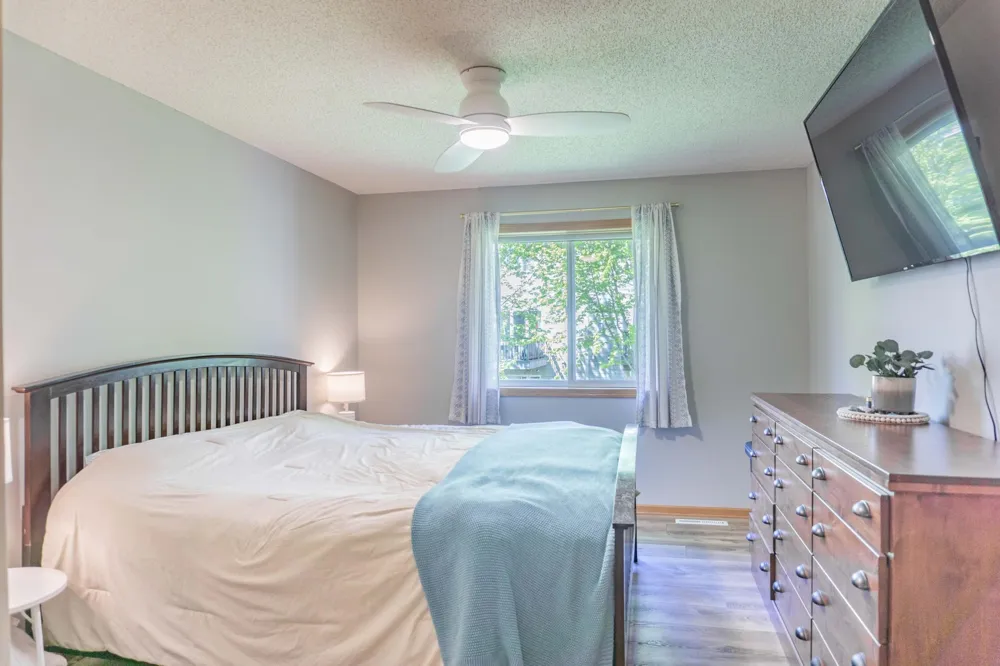 1020 Primrose Lane Waconia, MN 55387