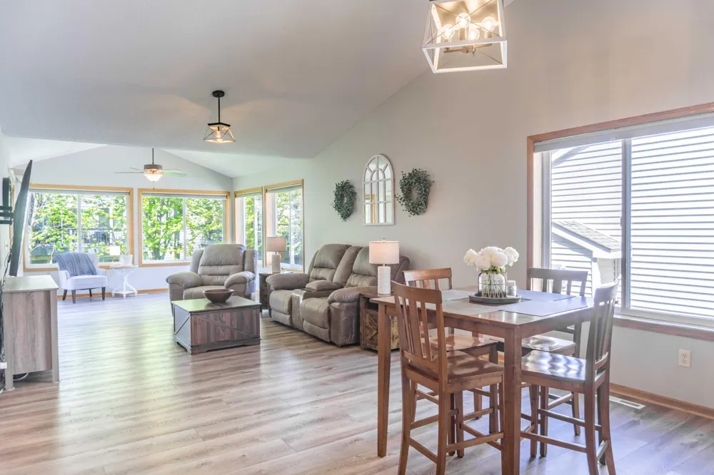 1020 Primrose Lane Waconia, MN 55387