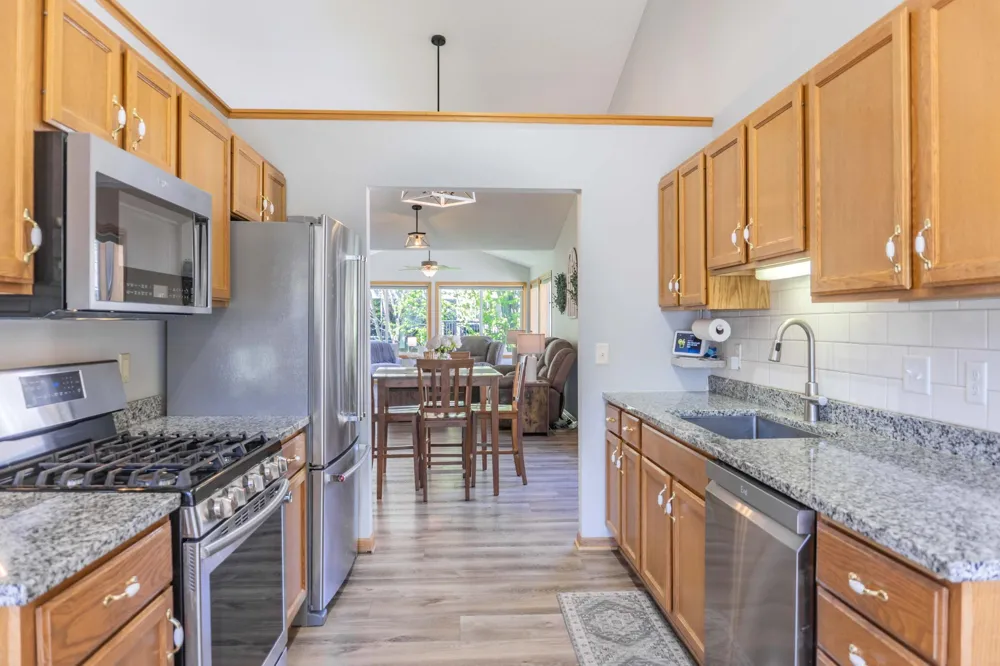 1020 Primrose Lane Waconia, MN 55387
