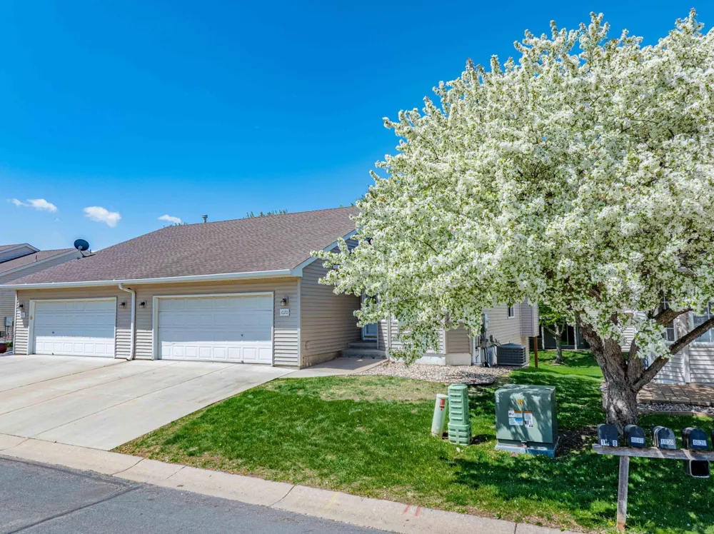 1020 Primrose Lane Waconia, MN 55387