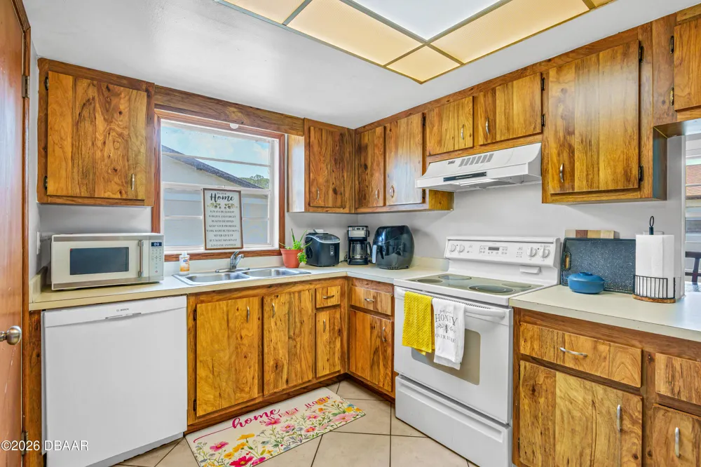 418 Banana Cay Drive #E South Daytona, FL 32119