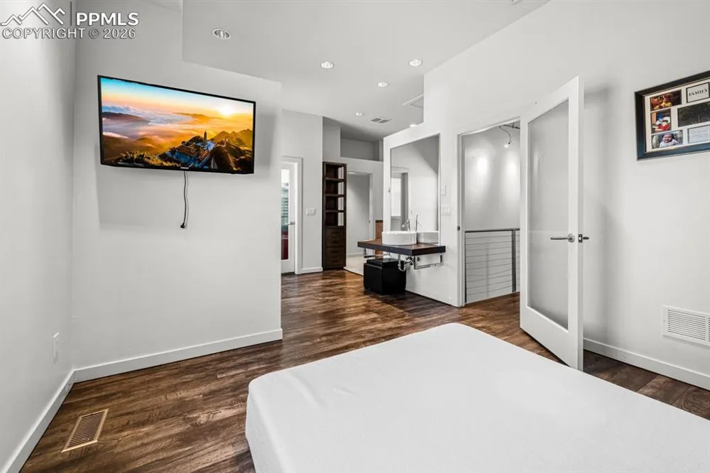 231 W Riverwalk Drive Pueblo, CO 81003