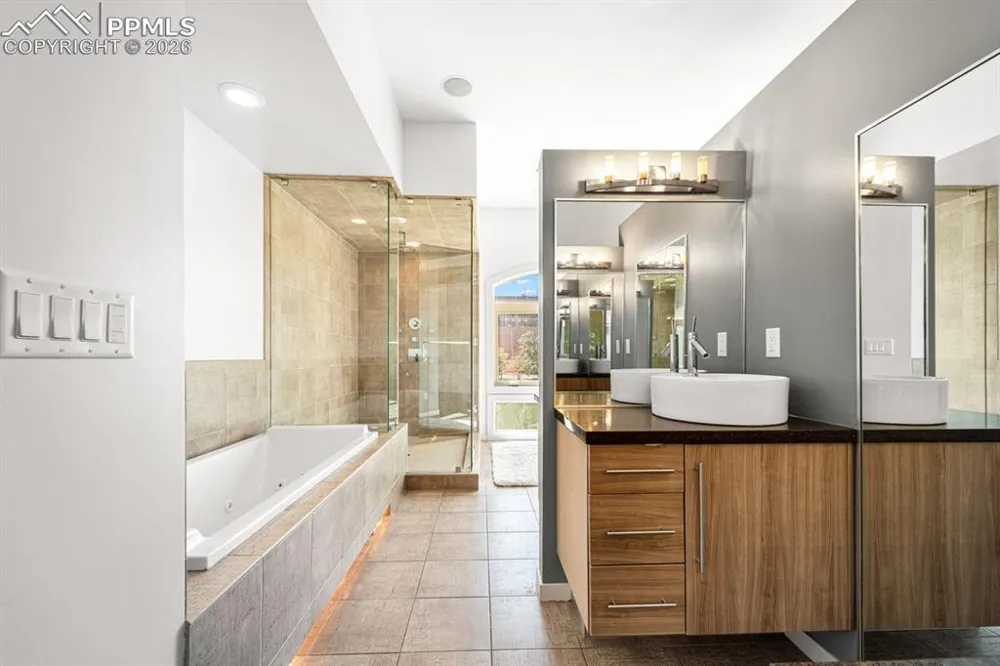 231 W Riverwalk Drive Pueblo, CO 81003