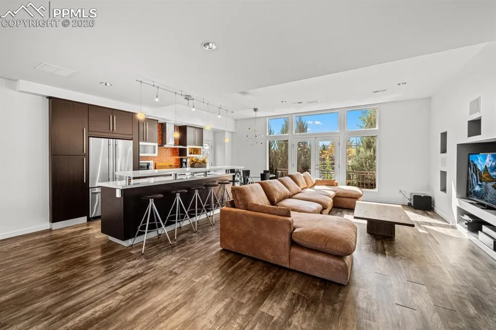 231 W Riverwalk Drive Pueblo, CO 81003