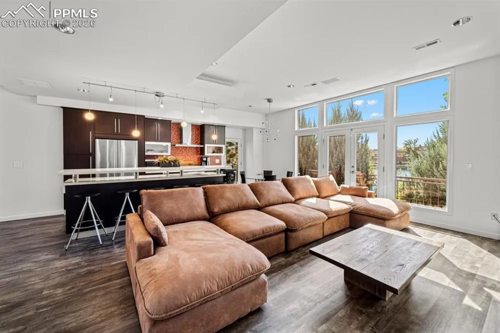 231 W Riverwalk Drive Pueblo, CO 81003