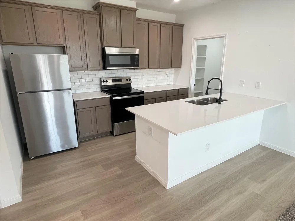 2400 Nile Valley Road Bay City, TX 77414