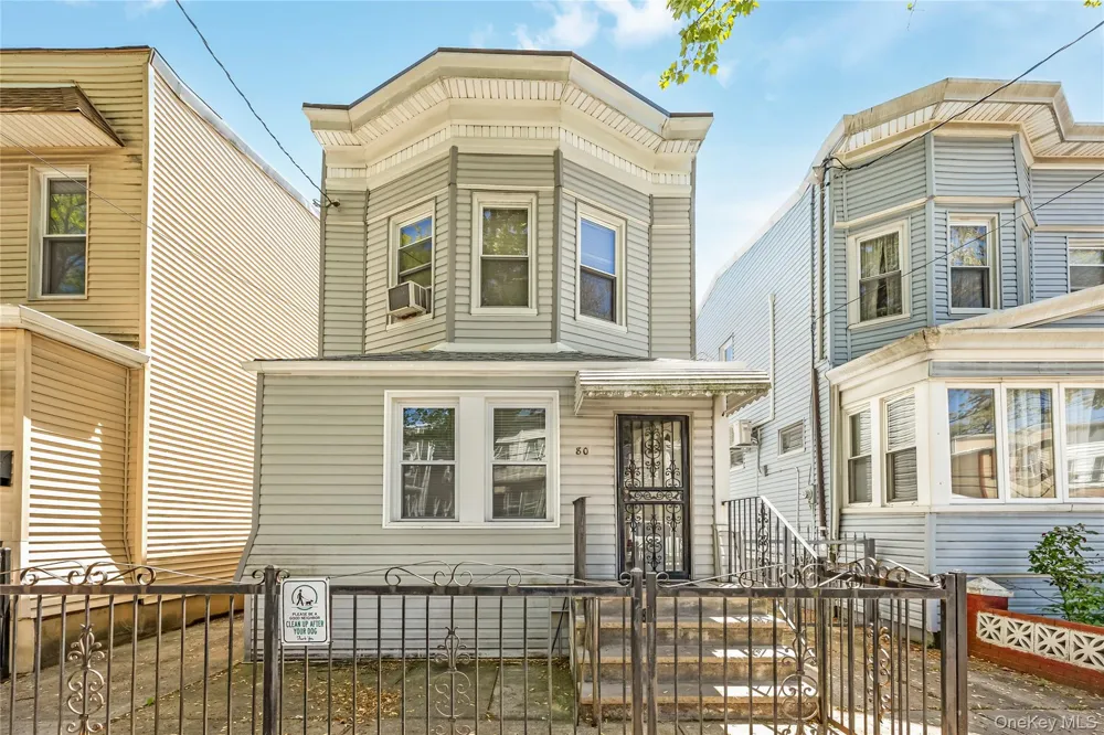 8050 88th Road Woodhaven, NY 11421