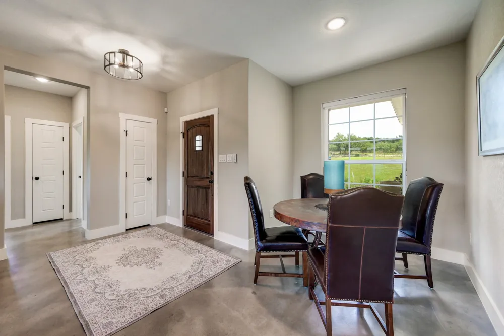 202 Falling Oak Drive Blanco, TX 78606
