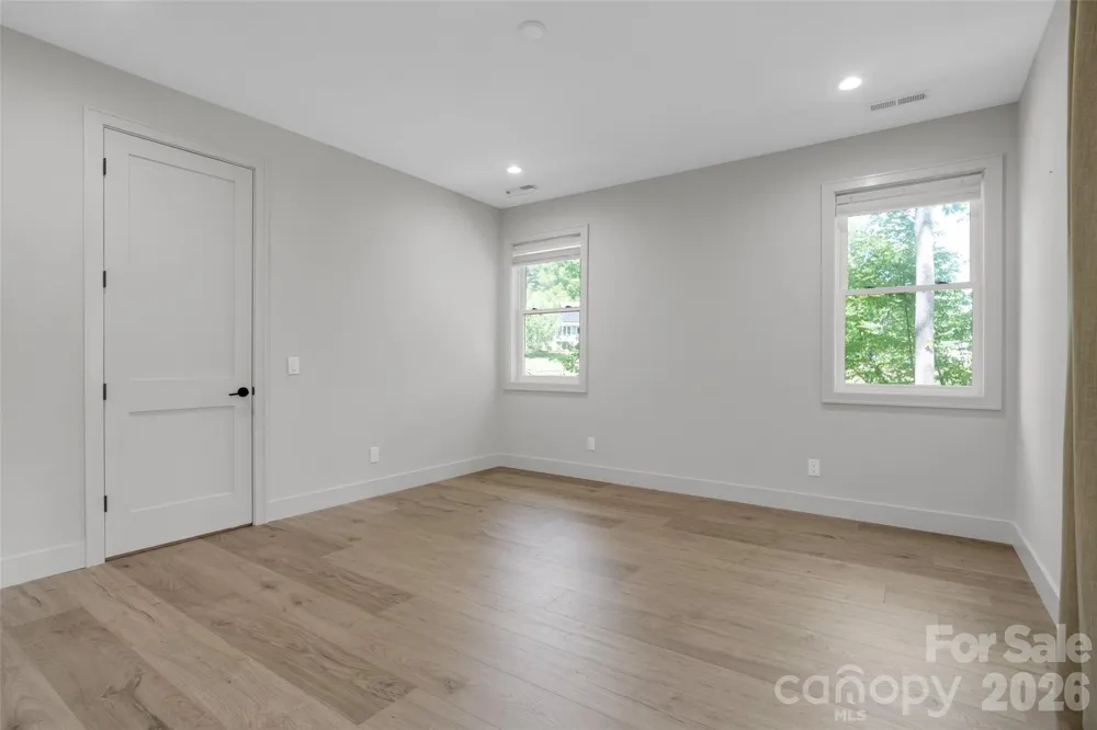 24 Copper Mill Court Candler, NC 28715