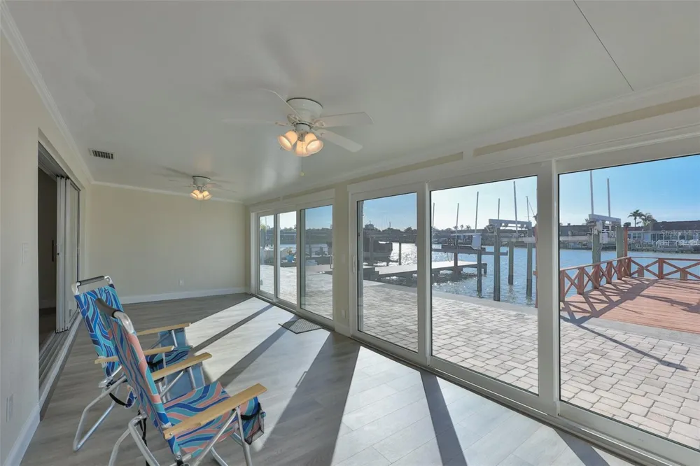 574 BOCA CIEGA POINT BOULEVARD #2205 St Petersburg, FL 33708