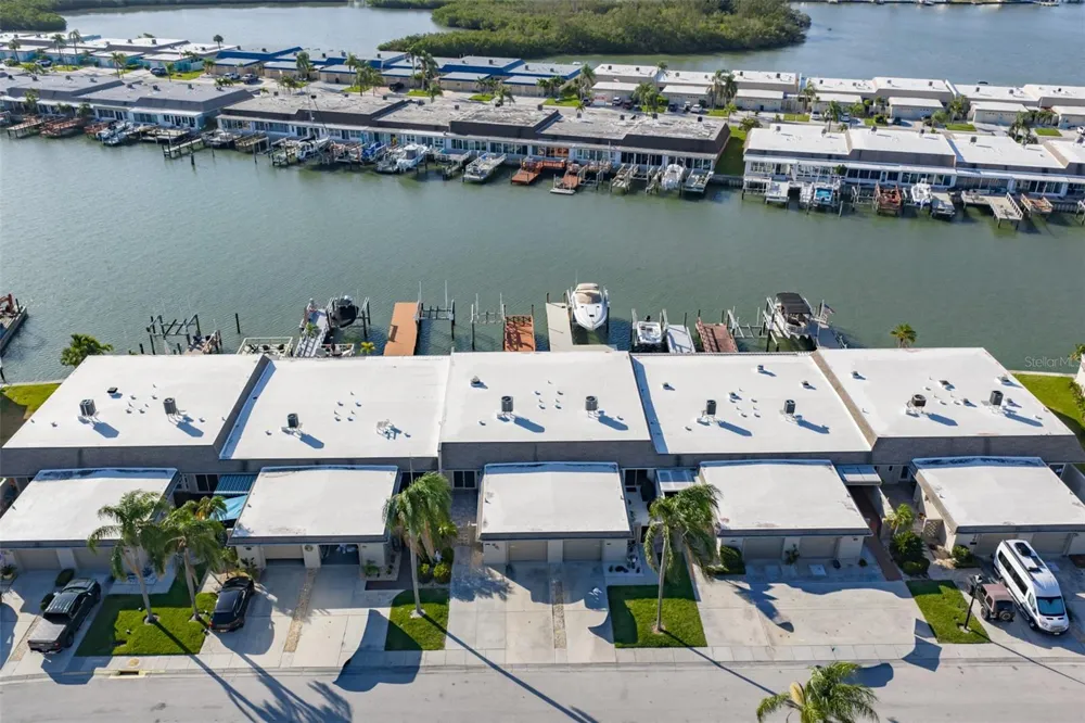 574 BOCA CIEGA POINT BOULEVARD #2205 St Petersburg, FL 33708
