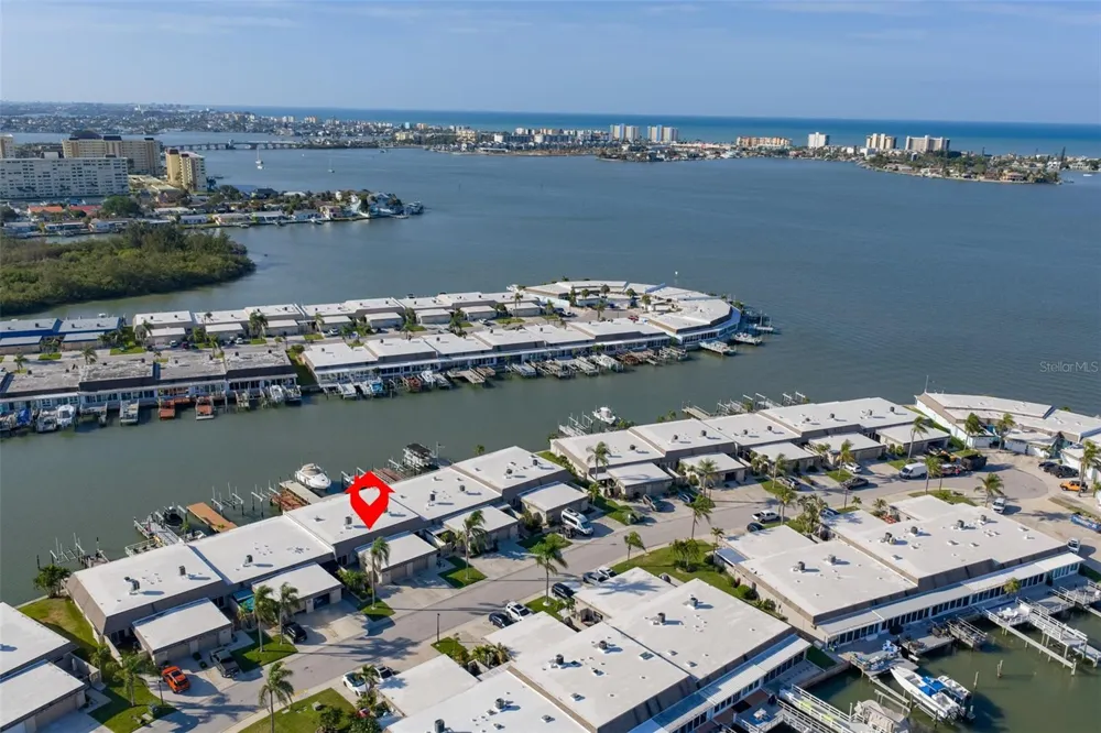 574 BOCA CIEGA POINT BOULEVARD #2205 St Petersburg, FL 33708