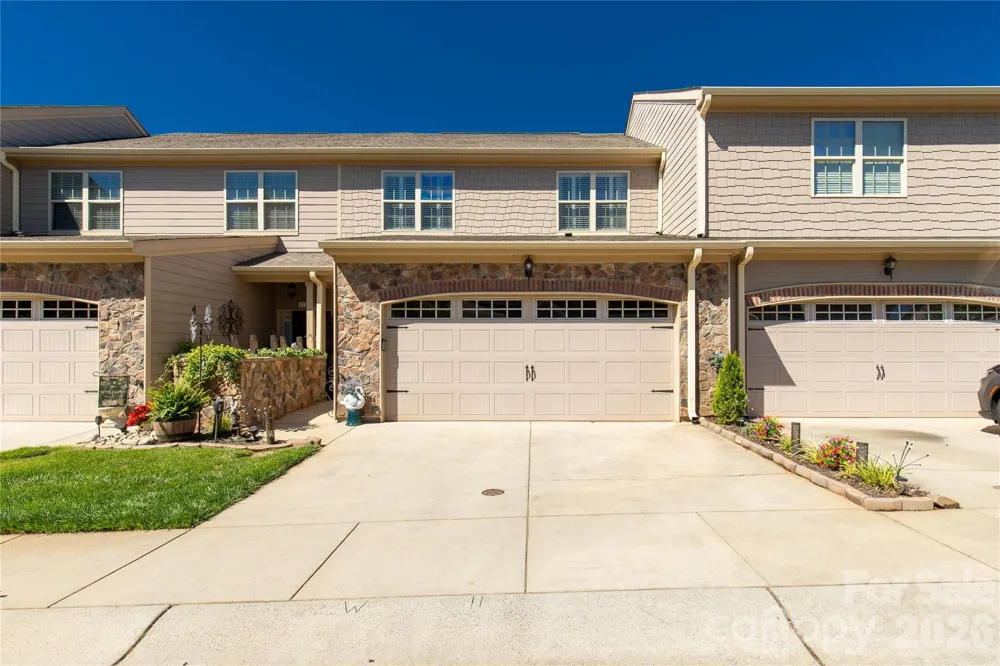 1108 Stuarts Landing Drive Cramerton, NC 28032