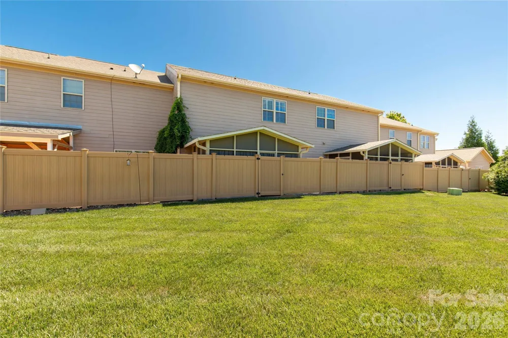 1108 Stuarts Landing Drive Cramerton, NC 28032