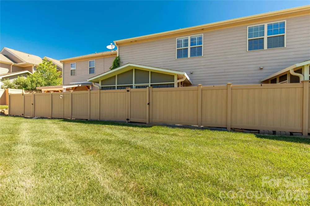1108 Stuarts Landing Drive Cramerton, NC 28032