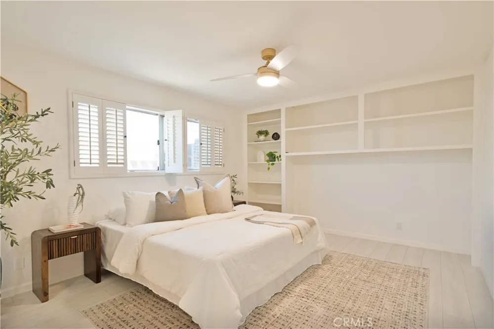 5400 Lindley Avenue #322 Encino, CA 91316