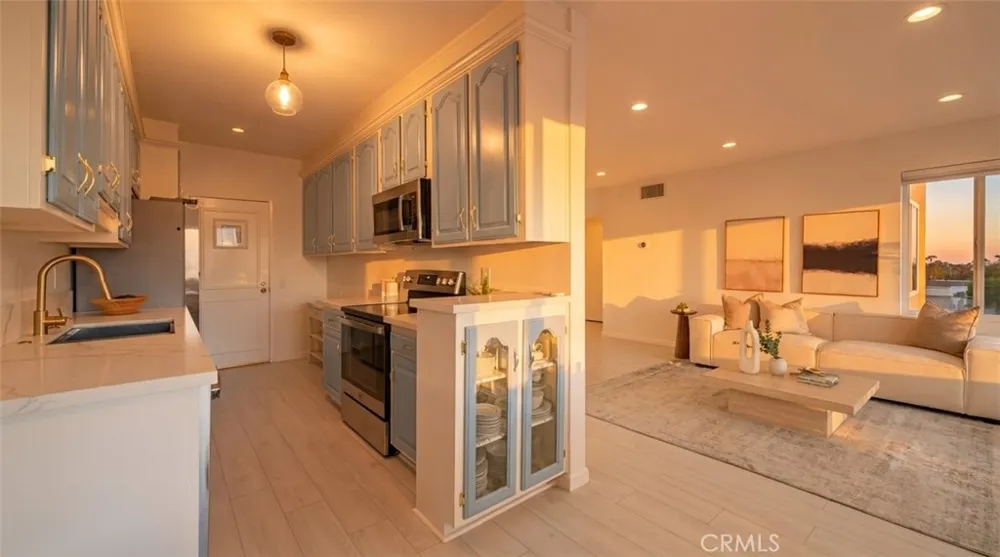 5400 Lindley Avenue #322 Encino, CA 91316